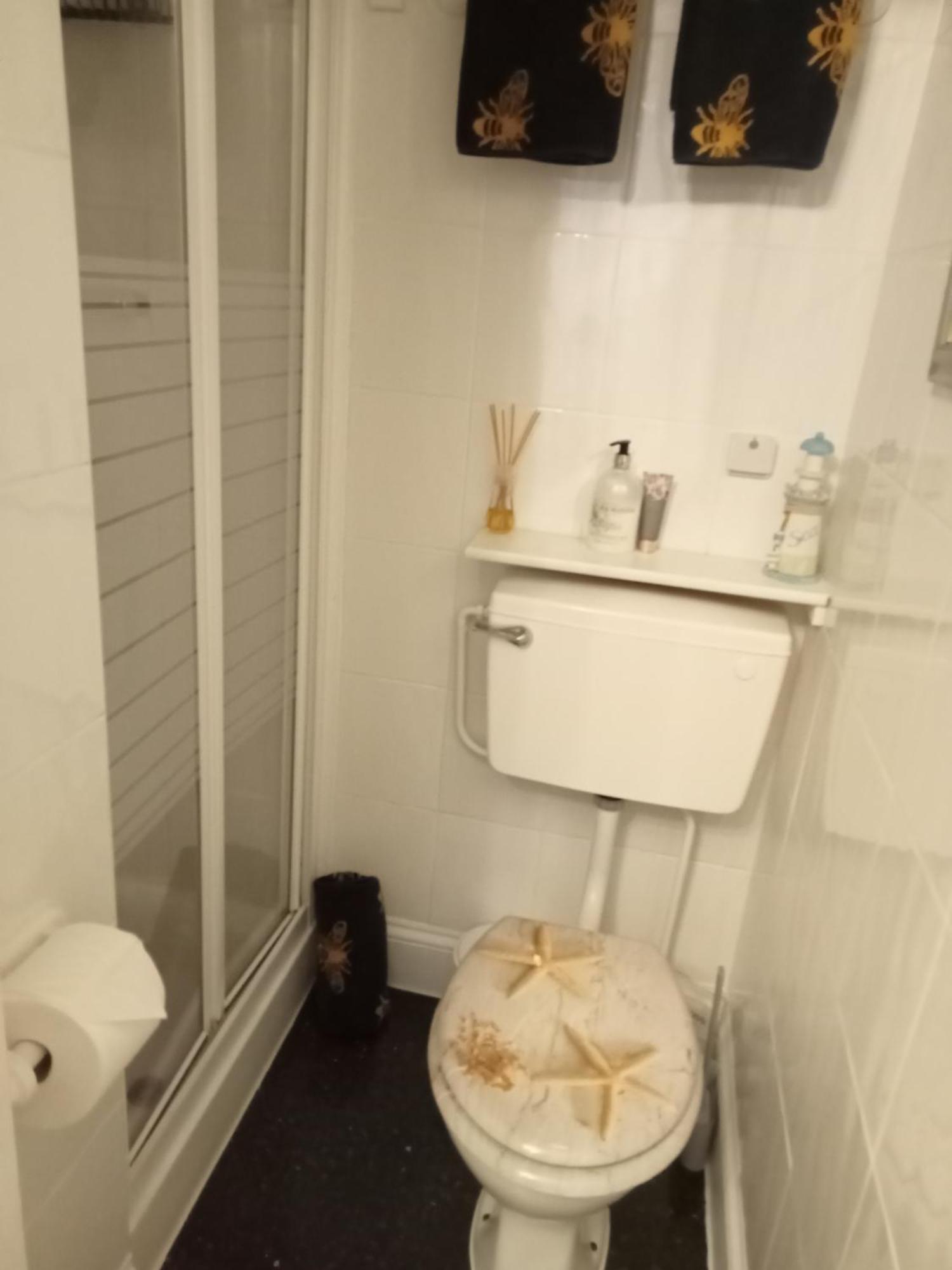 Marjune Guest House Уэймут Экстерьер фото